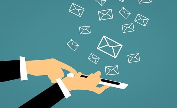 Maîtrisez la prospection sms pour un ciblage efficace